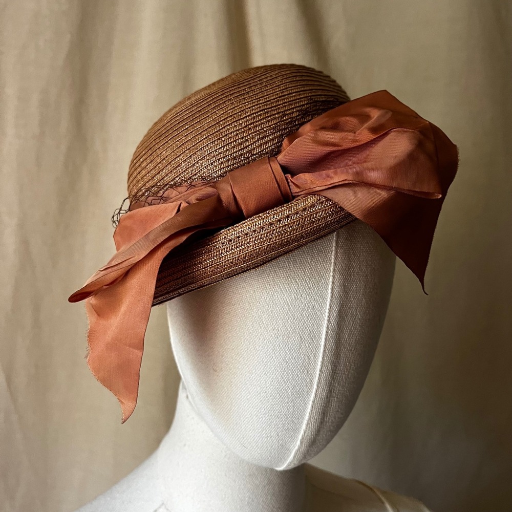 Vintage Brown Straw Hat 1940s Style Veil Oversized Bow Small
